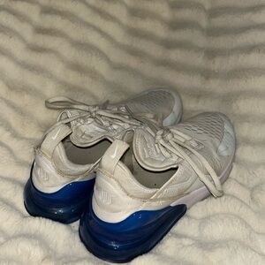 Nike Airmaxes Women’s Size 7.